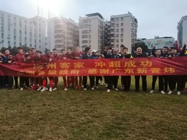 在线精品国产一区二区