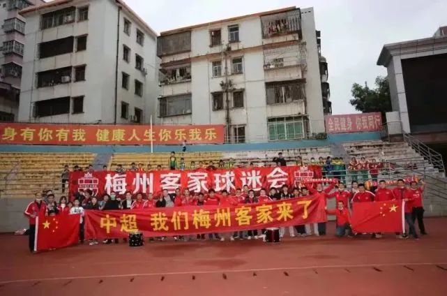 操女人软件